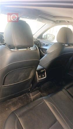 شێری تیگۆ 4 پرۆ